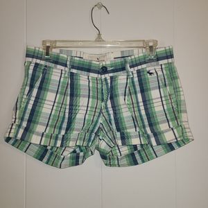 5/$10 Vintage Abercrombie plaid shorts Y2K